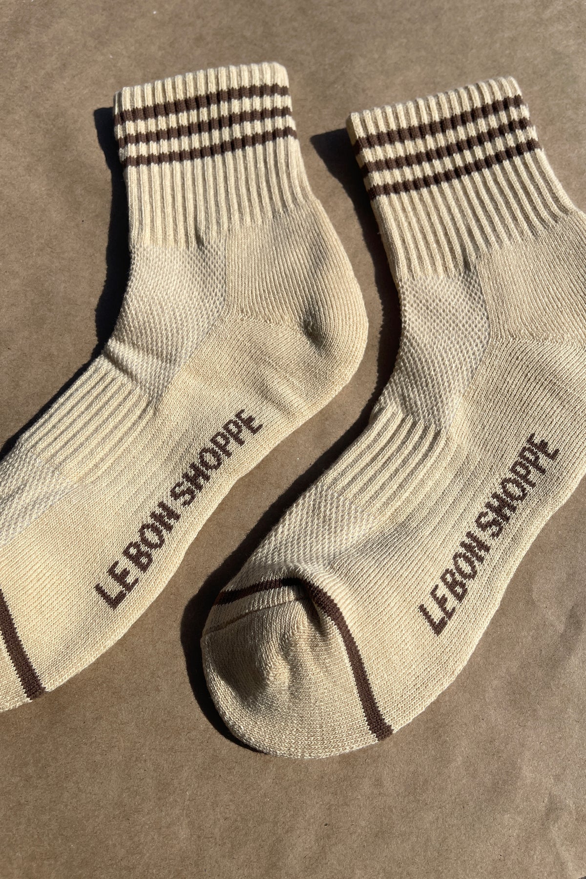 Le Bon Shoppe's best socks - the girlfriend mid-rise sock with striped in the colour daisy (sand with brown ankle stripes)