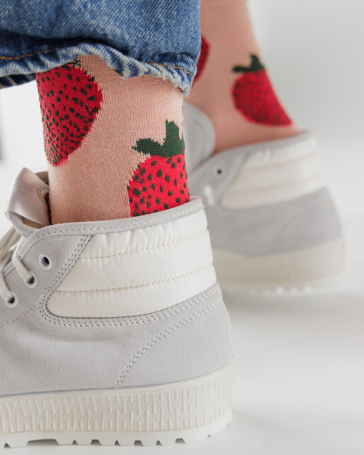 Crew Socks | Strawberry