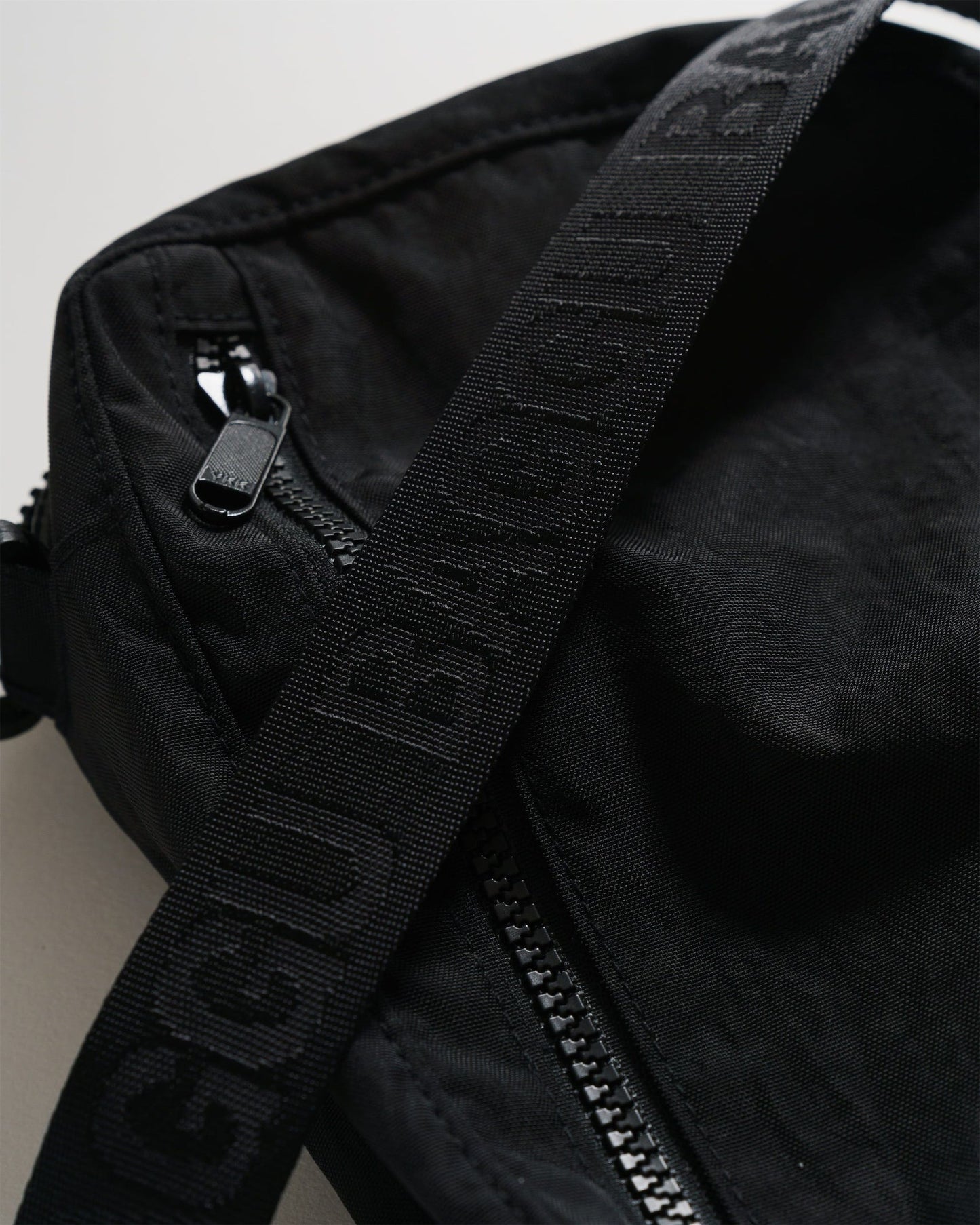 BAGGU Sport Crossbody Bag | Black